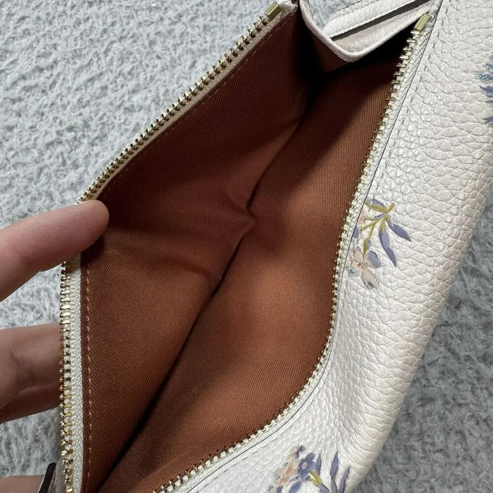 NWOT Coach Slim Envelope Wallet Wild Meadow Print